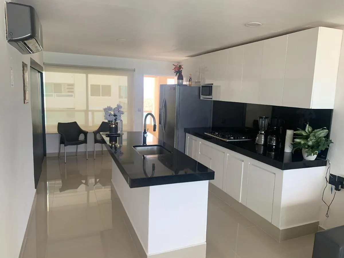 Penthouse Frente Al Mar Apartment Cancun