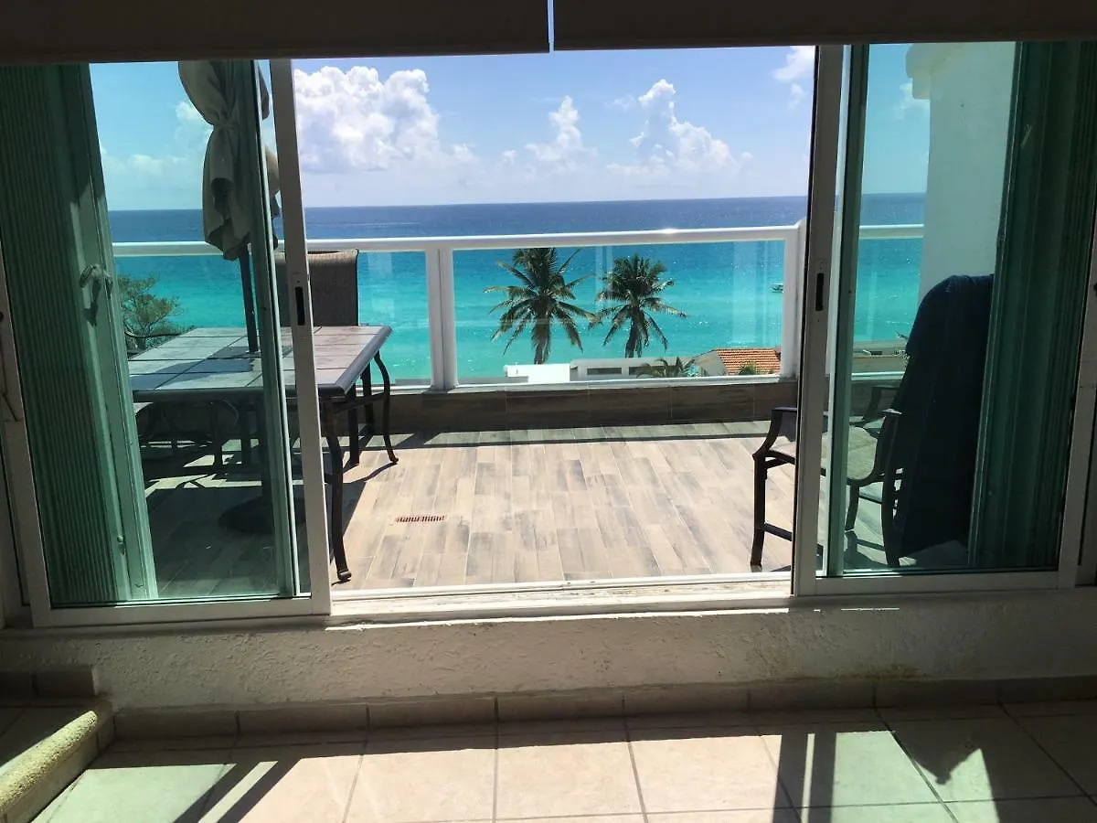 Penthouse Frente Al Mar contacts
